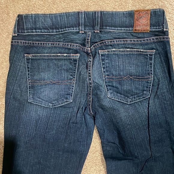 Lucky Brand Maternity Cuffed Crop Denim - Picture 4 of 5